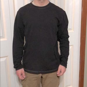 Black long-Sleeve sport shirt